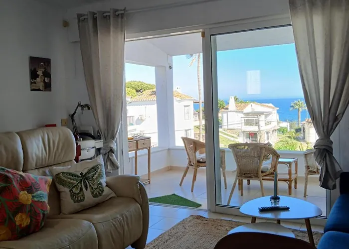 Beach House With Beautiful Sea View
